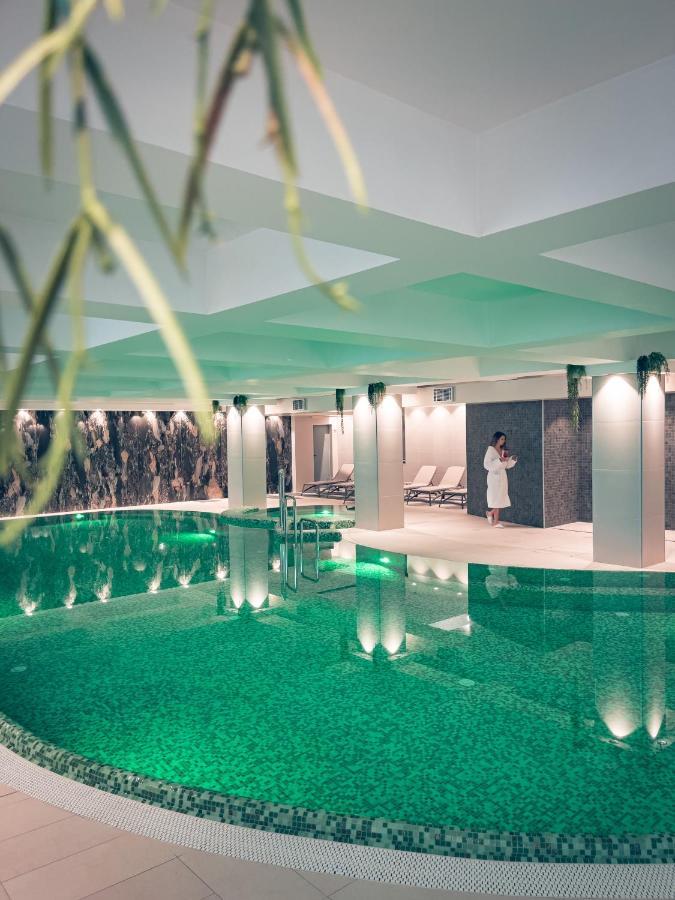 מיירקורה-צ'וק Hotel Fenyo מראה חיצוני תמונה